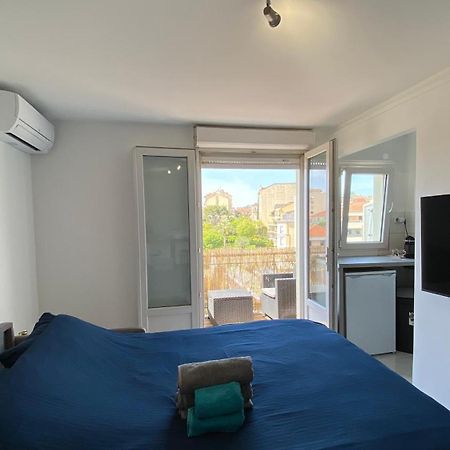 Superbe Studio Proche Palais Et Plages A Pieds Cannes Ngoại thất bức ảnh